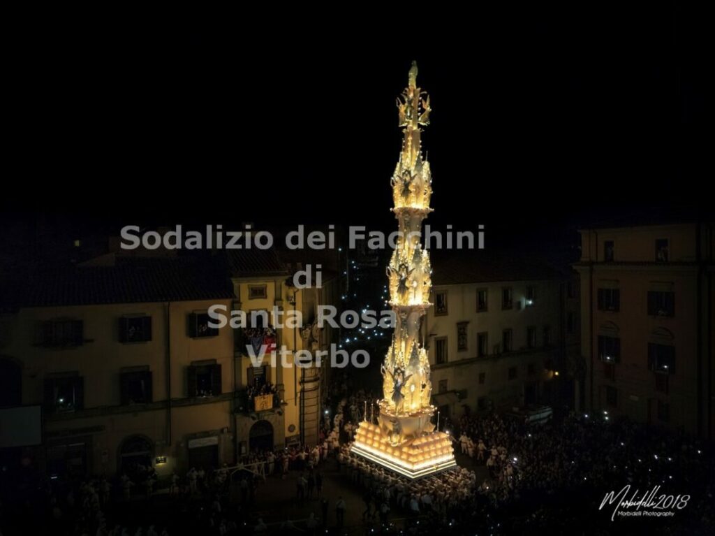 Il trasporto della Macchina di S. Rosa